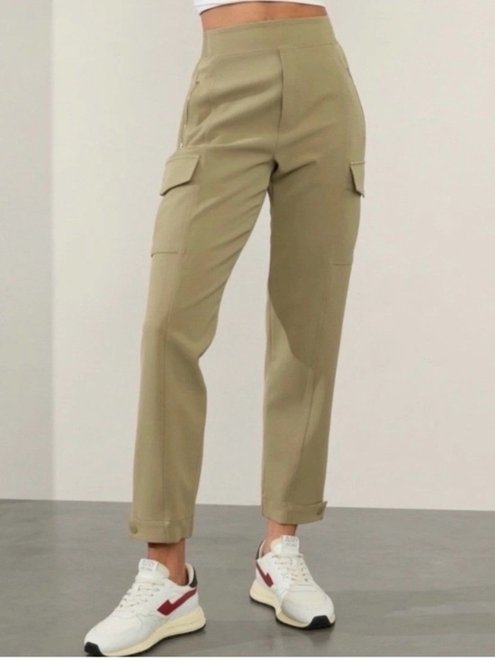 Athleta Pants - Athleta Olive Green High-Rise Cargo Trousers
